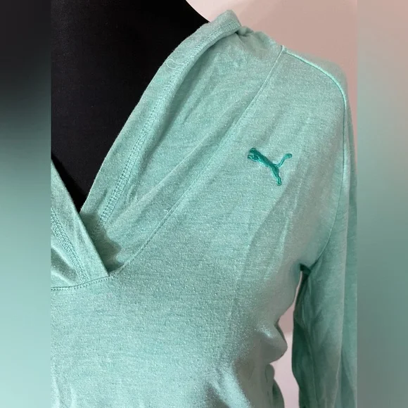 Mint puma hoodie size Medium - Picture 2 of 4